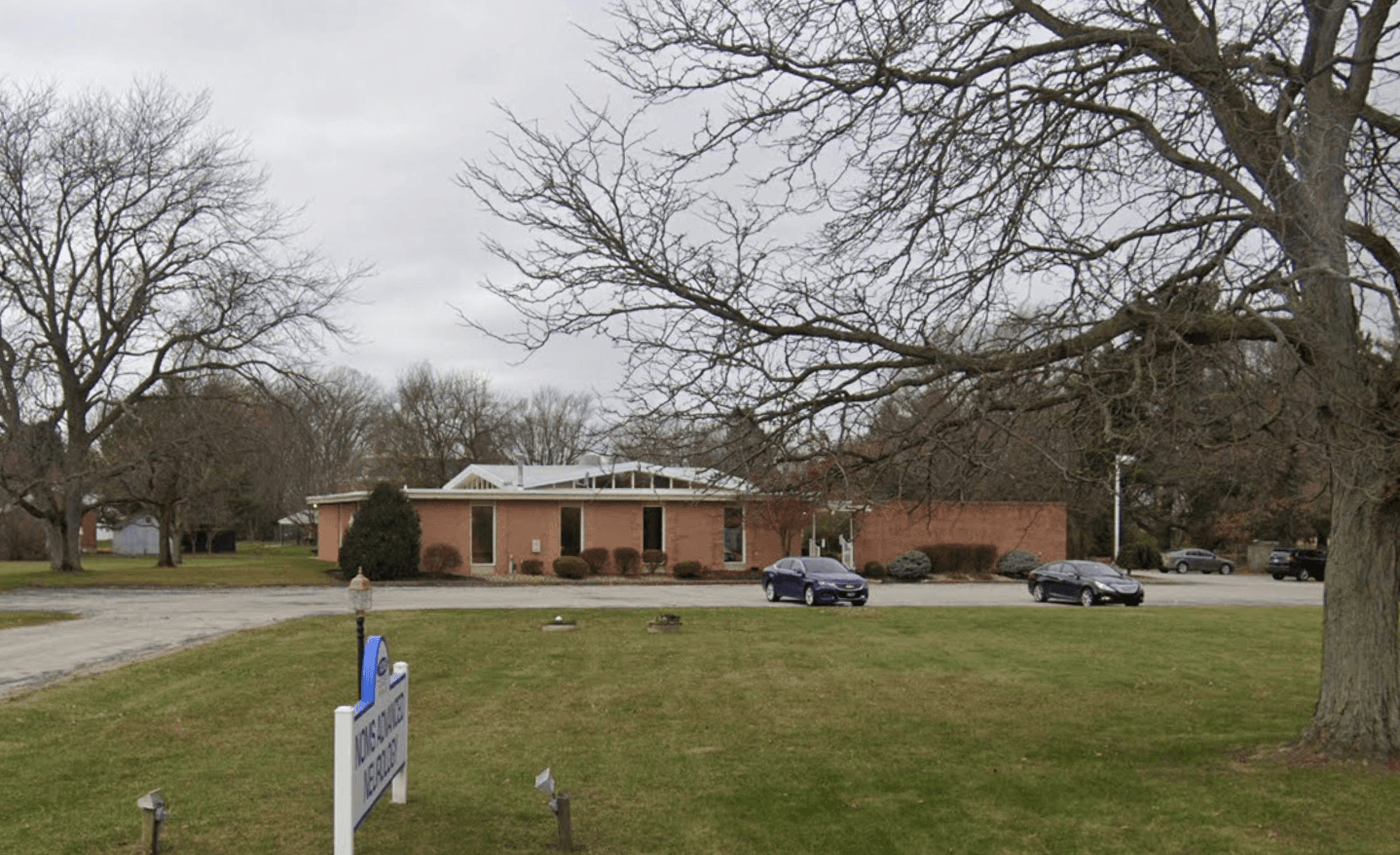 Exterior photography of the Firelands Health Neurology building.