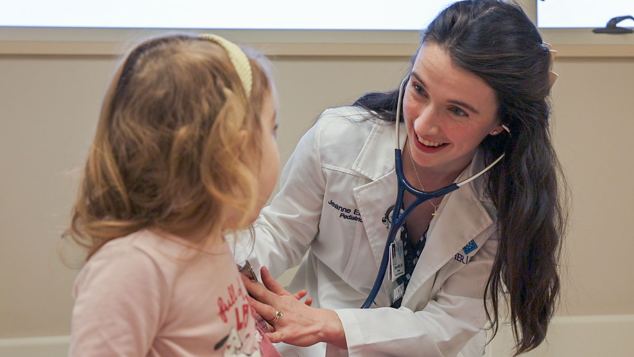 Dr. Jeanne Elkin with a patient.