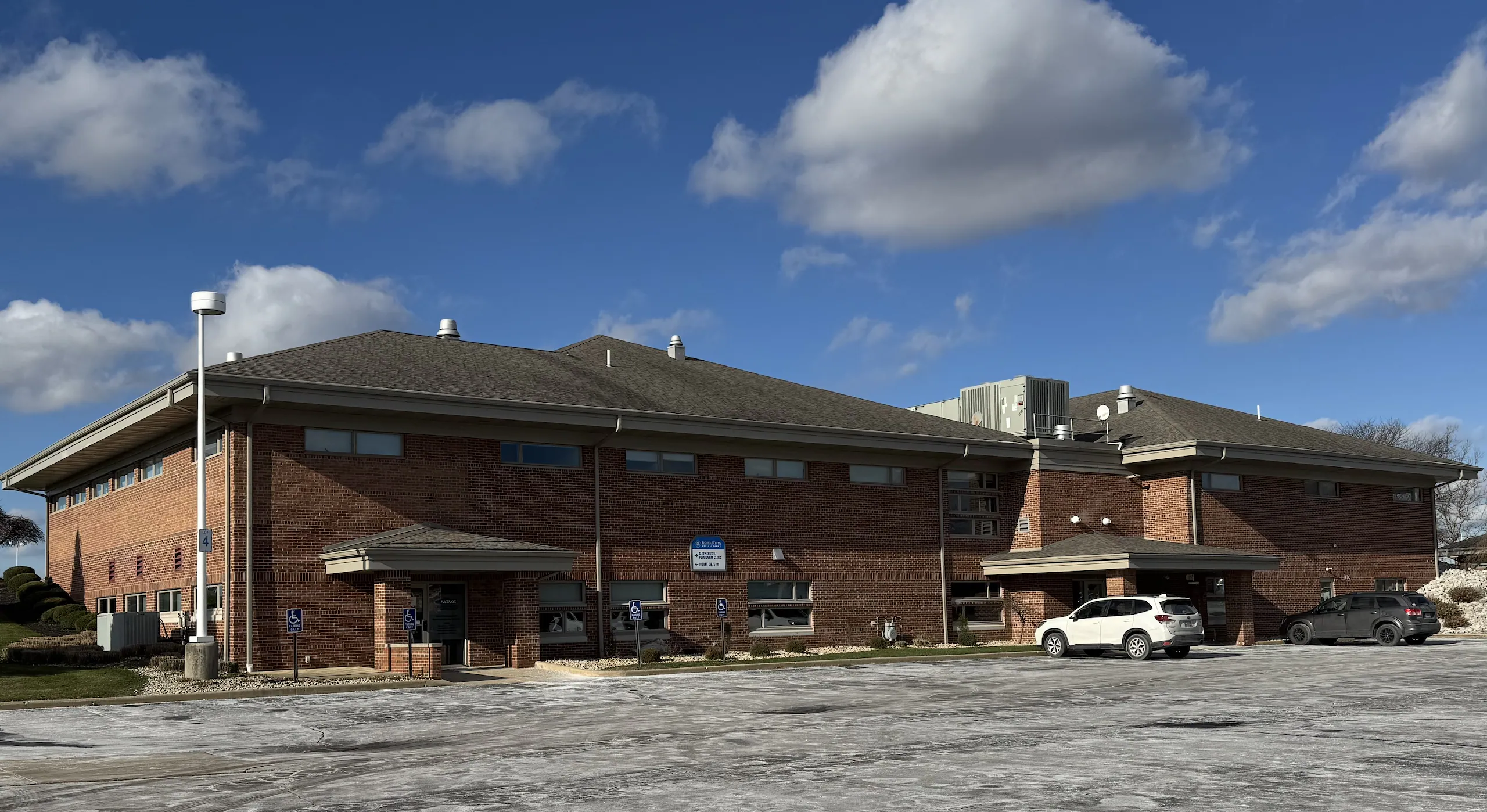 Exterior photography of the Med Park 2 building.